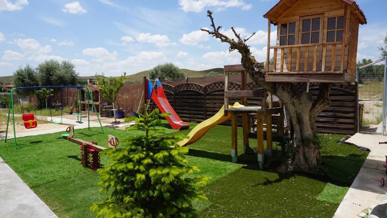 Cuchi Farm Villa Chinchon Luaran gambar