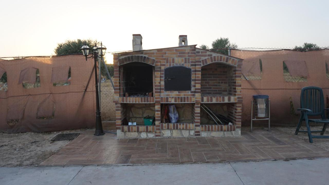 Cuchi Farm Villa Chinchon Luaran gambar